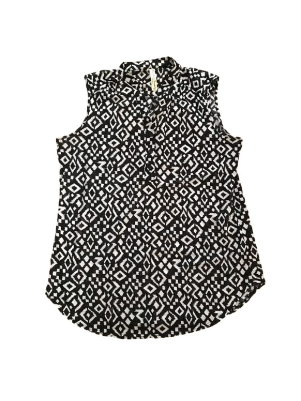 163.Sleeveless Blouse Semi Sheer Geometric Black & White Pattern.